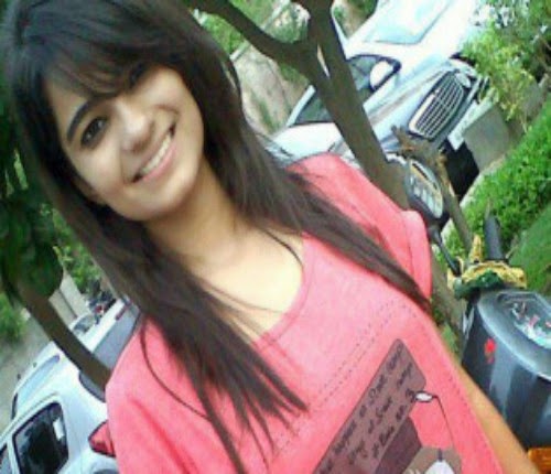 How To Make A Girl Like You Over Text Messaging Am looking for a woman to love